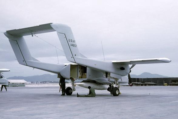 The Bronco’s cargo area was enclosed by a large fibreglass hinged cone
